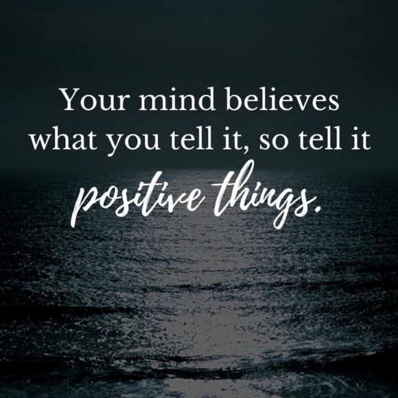 🌷Meet your Posher🌷 Yvonne - Picture 15 of 15